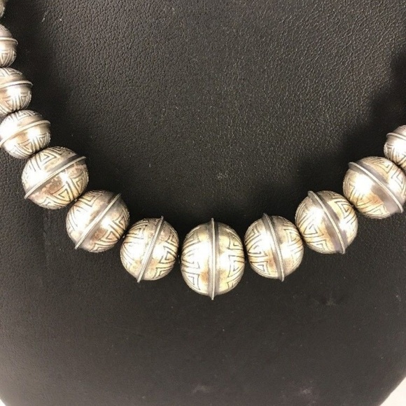 COPY - Hand Stamped Bench Navajo Pearls Graduated… - Picture 6 of 8